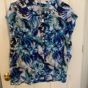 Chico’s NWOT butterfly sleeve top